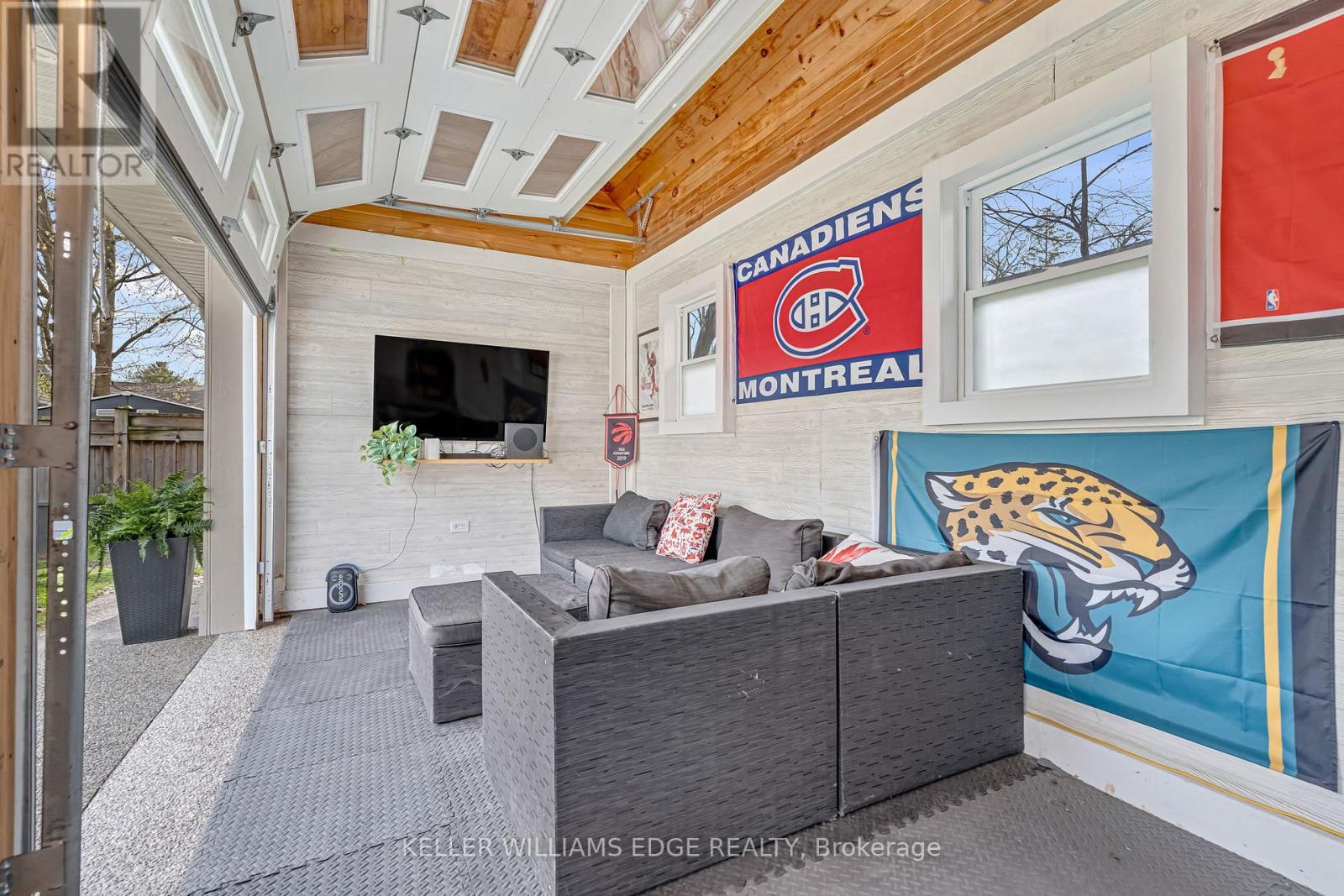 2123 Deyncourt Drive, Burlington, Ontario  L7R 1W2 - Photo 44 - W13033892