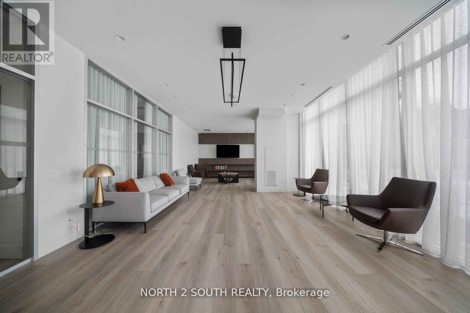 213 - 1787 St Clair Avenue W, Toronto, Ontario  M6N 0B7 - Photo 27 - W13033914