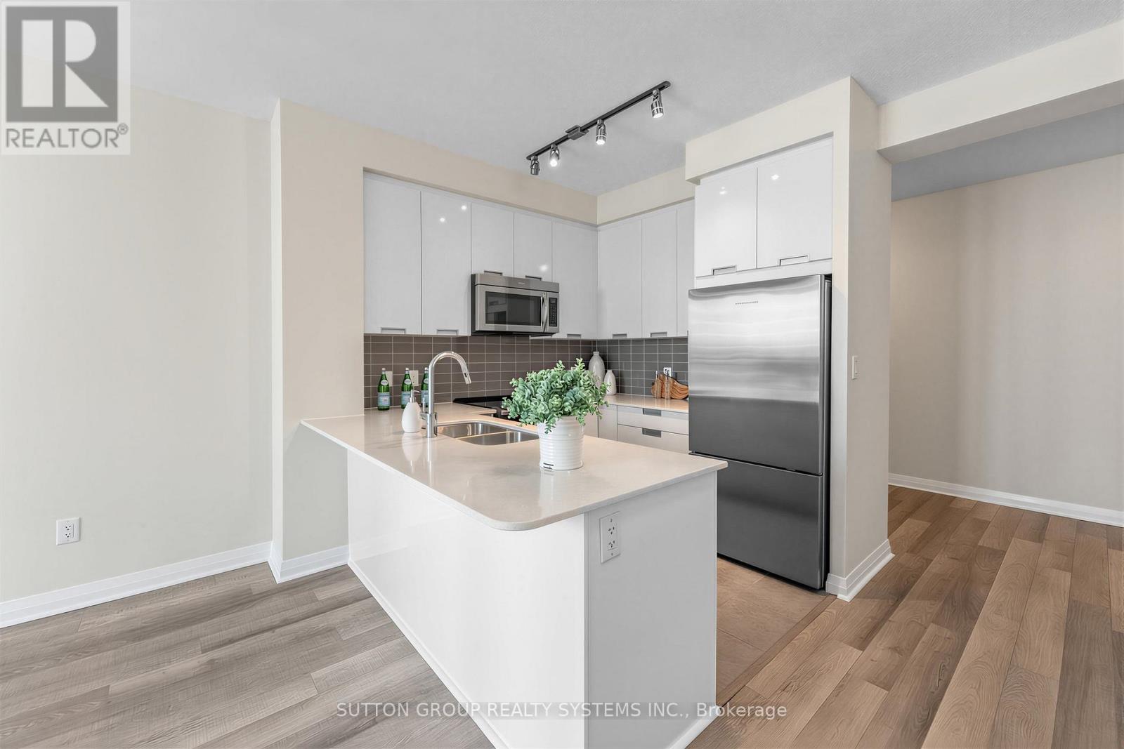 1410 - 5025 Four Springs Avenue, Mississauga, Ontario  L5R 0G5 - Photo 10 - W13034010