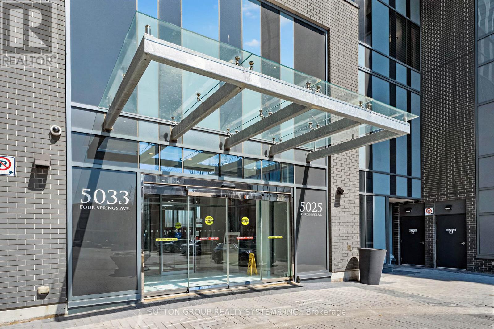 1410 - 5025 Four Springs Avenue, Mississauga, Ontario  L5R 0G5 - Photo 2 - W13034010