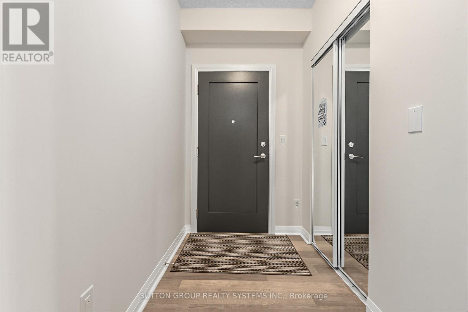 1410 - 5025 Four Springs Avenue, Mississauga, Ontario  L5R 0G5 - Photo 3 - W13034010