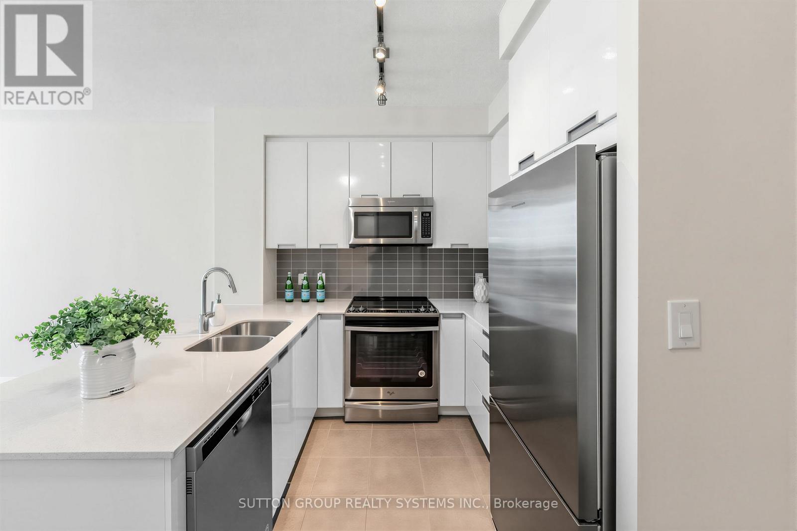 1410 - 5025 Four Springs Avenue, Mississauga, Ontario  L5R 0G5 - Photo 9 - W13034010