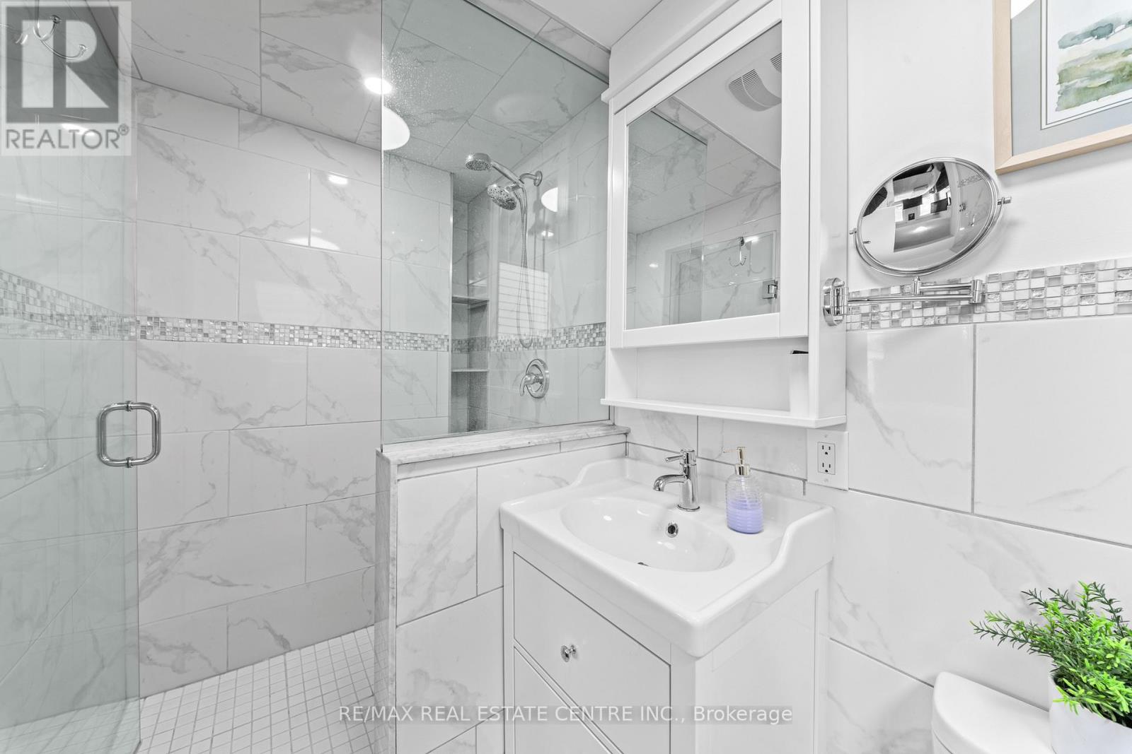 44 Mikado Crescent, Brampton, Ontario  L6S 3R6 - Photo 30 - W13034034