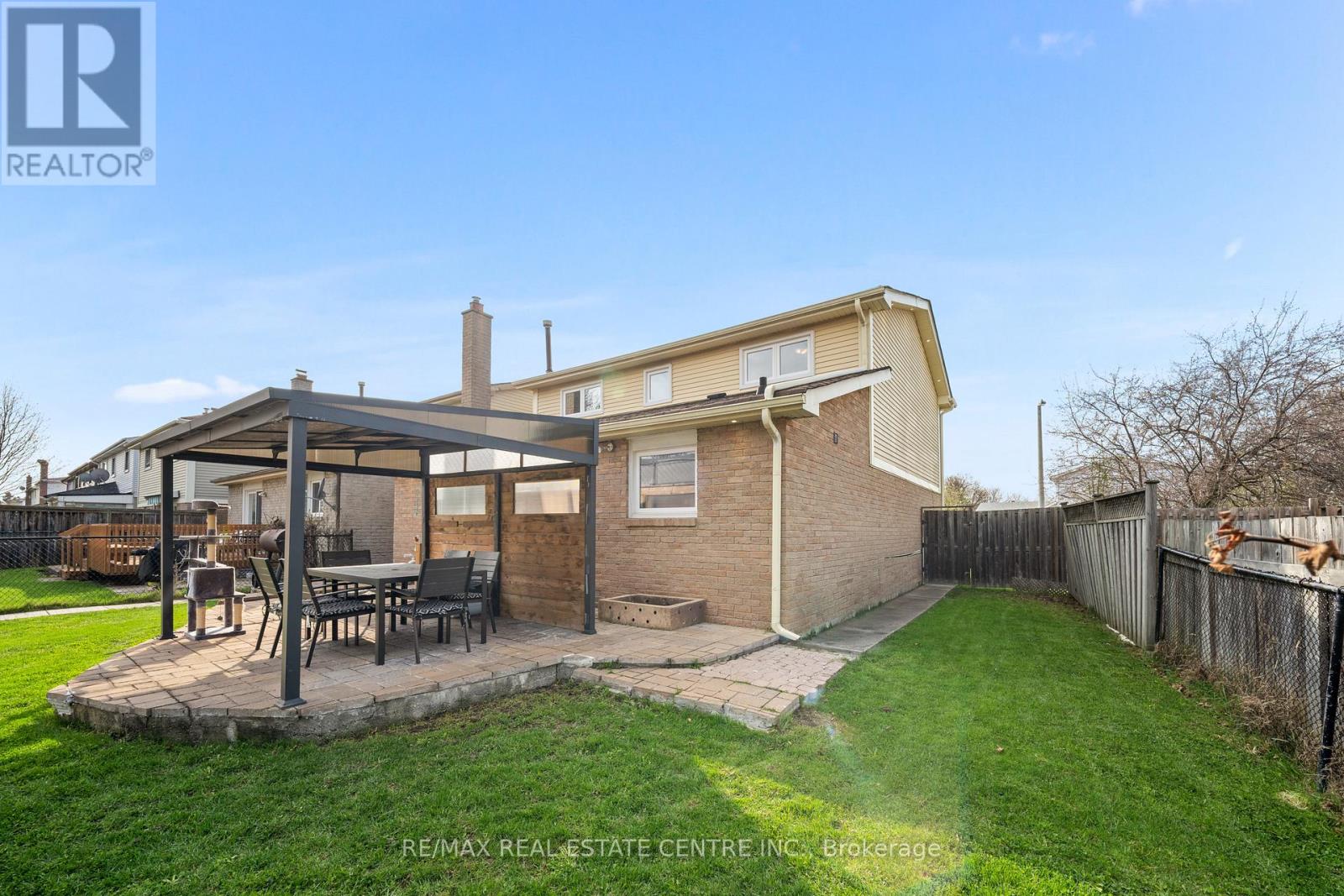 44 Mikado Crescent, Brampton, Ontario  L6S 3R6 - Photo 48 - W13034034