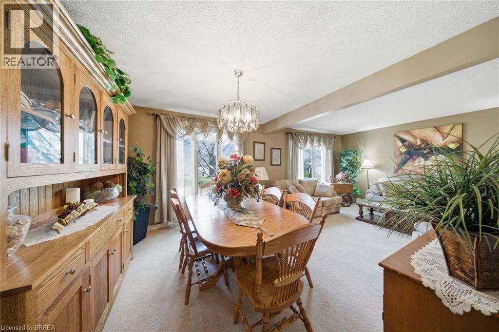 2 Flamboro Court, Brantford, Ontario  N3P 1W1 - Photo 11 - 40823051