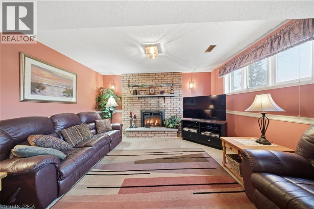 2 Flamboro Court, Brantford, Ontario  N3P 1W1 - Photo 22 - 40823051