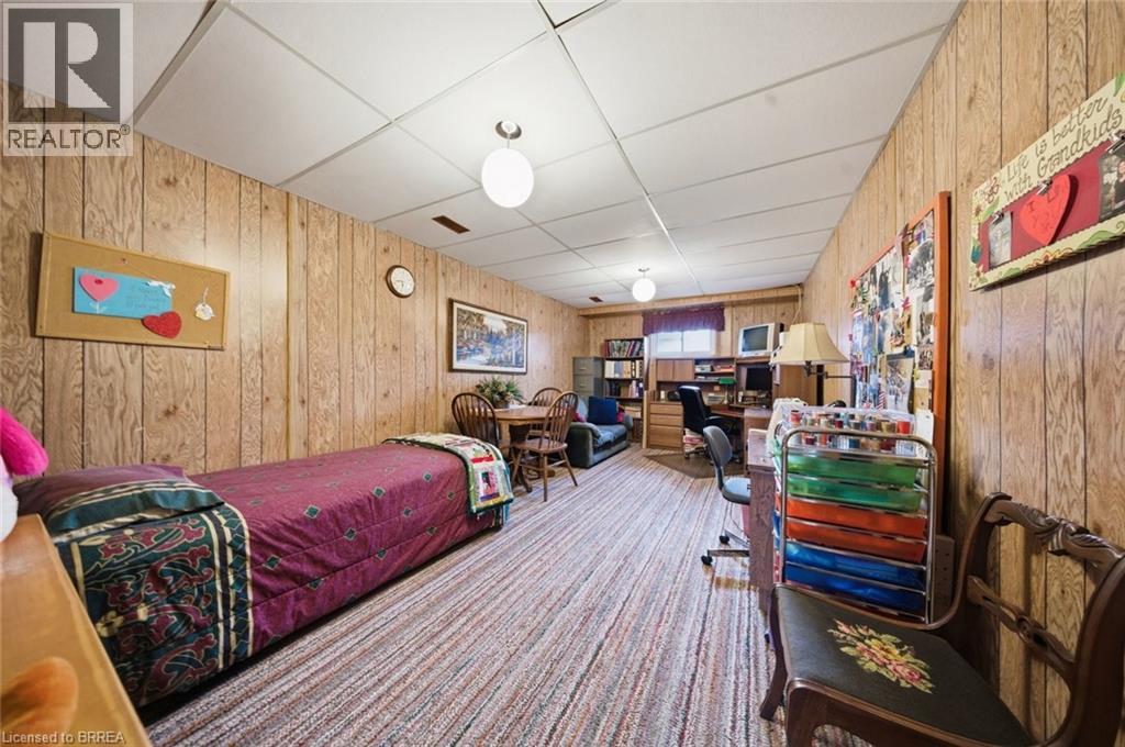 2 Flamboro Court, Brantford, Ontario  N3P 1W1 - Photo 25 - 40823051