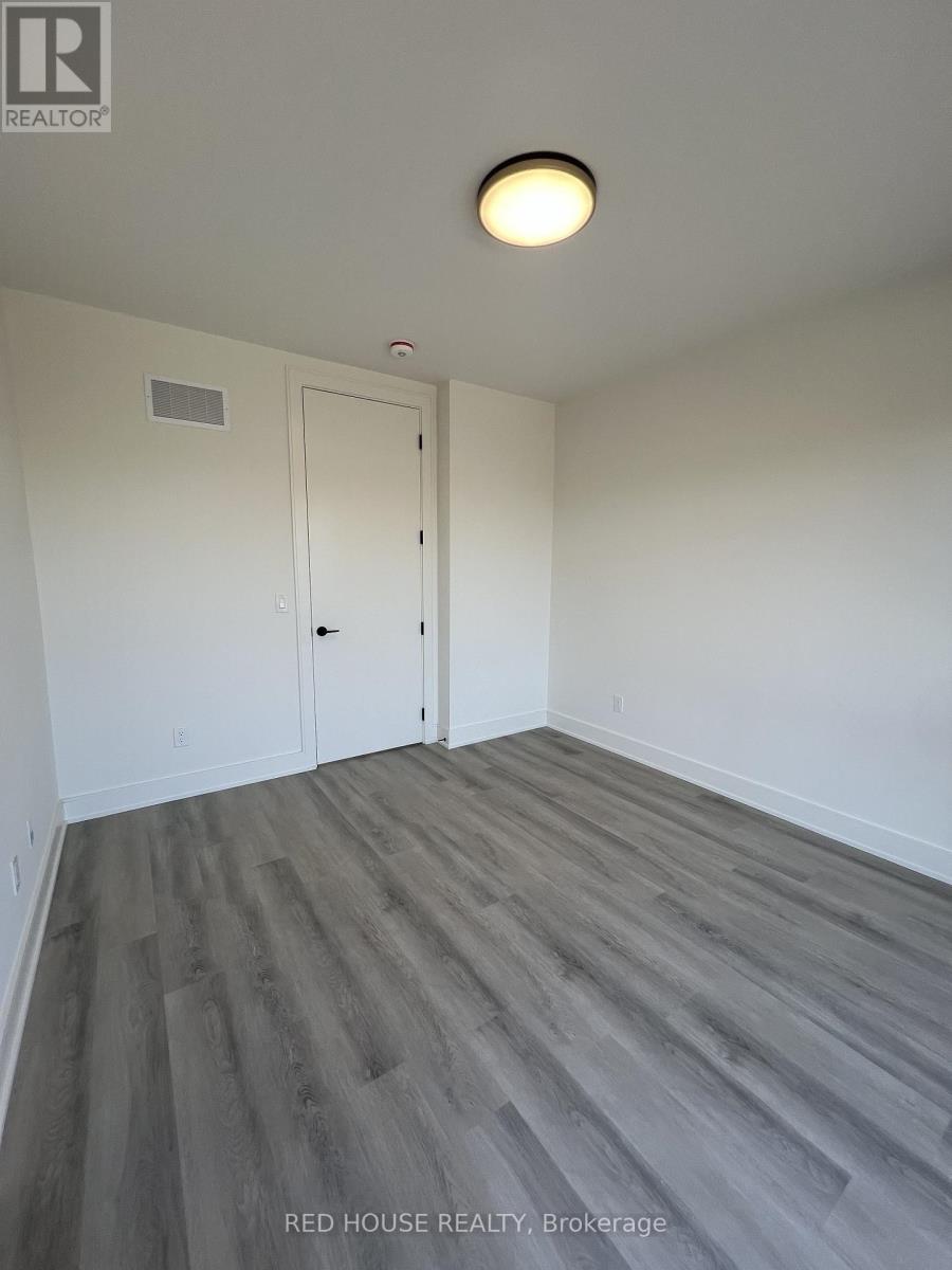 34 Everett Common, St. Catharines, Ontario  L2P 0H1 - Photo 19 - X13034054