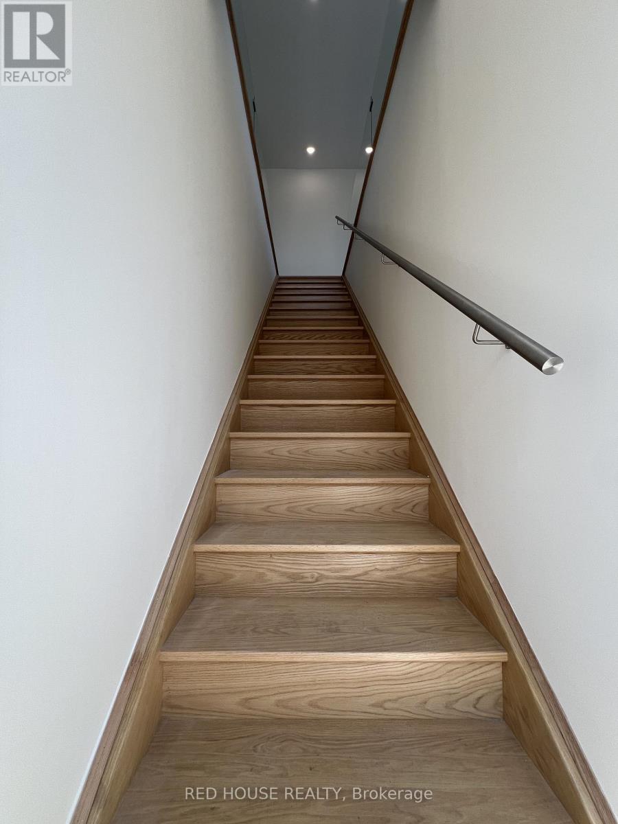 34 Everett Common, St. Catharines, Ontario  L2P 0H1 - Photo 4 - X13034054