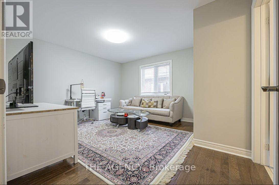 48 Tonner Crescent, Aurora, Ontario  L4G 0G6 - Photo 29 - N12890922