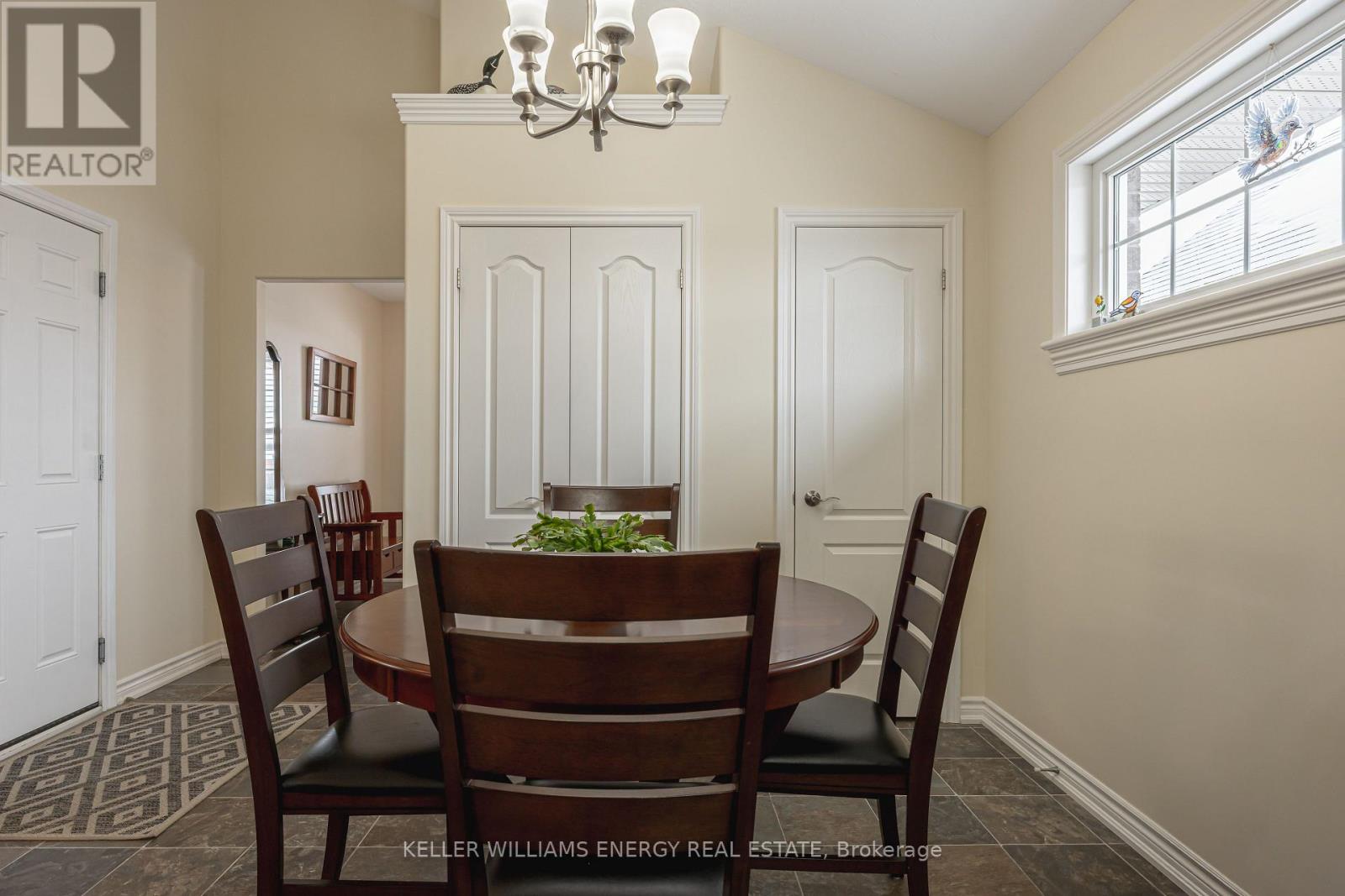 46 Beall Street, Kawartha Lakes, Ontario  K9V 6J6 - Photo 13 - X12928988