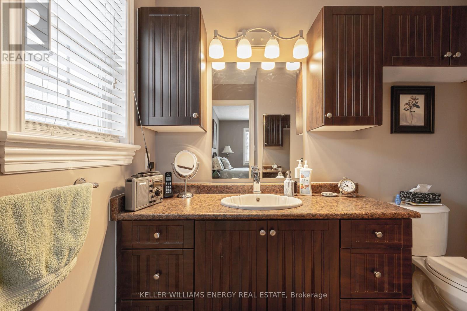 46 Beall Street, Kawartha Lakes, Ontario  K9V 6J6 - Photo 17 - X12928988