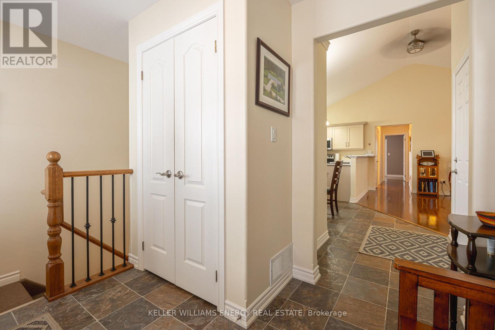 46 Beall Street, Kawartha Lakes, Ontario  K9V 6J6 - Photo 7 - X12928988