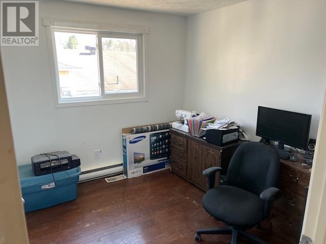 144 Ottawa, Elliot Lake, Ontario  P5A 2N8 - Photo 11 - SM260525