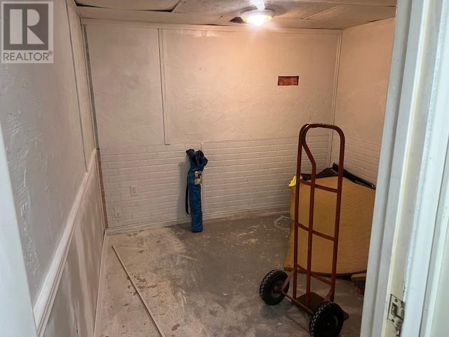 144 Ottawa, Elliot Lake, Ontario  P5A 2N8 - Photo 18 - SM260525