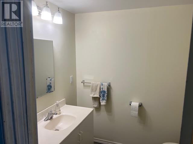 144 Ottawa, Elliot Lake, Ontario  P5A 2N8 - Photo 13 - SM260525