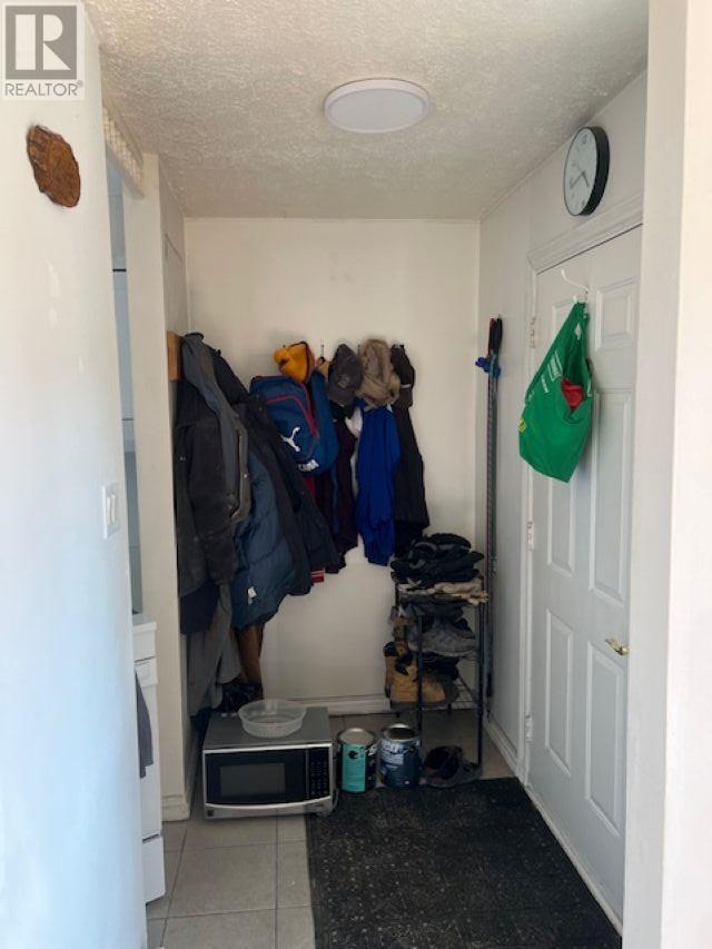 144 Ottawa, Elliot Lake, Ontario  P5A 2N8 - Photo 3 - SM260525