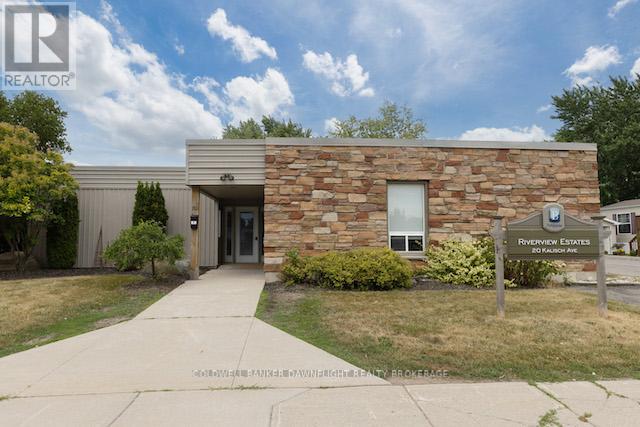 12 Redford Drive, South Huron, Ontario  N0M 1S3 - Photo 33 - X12602736