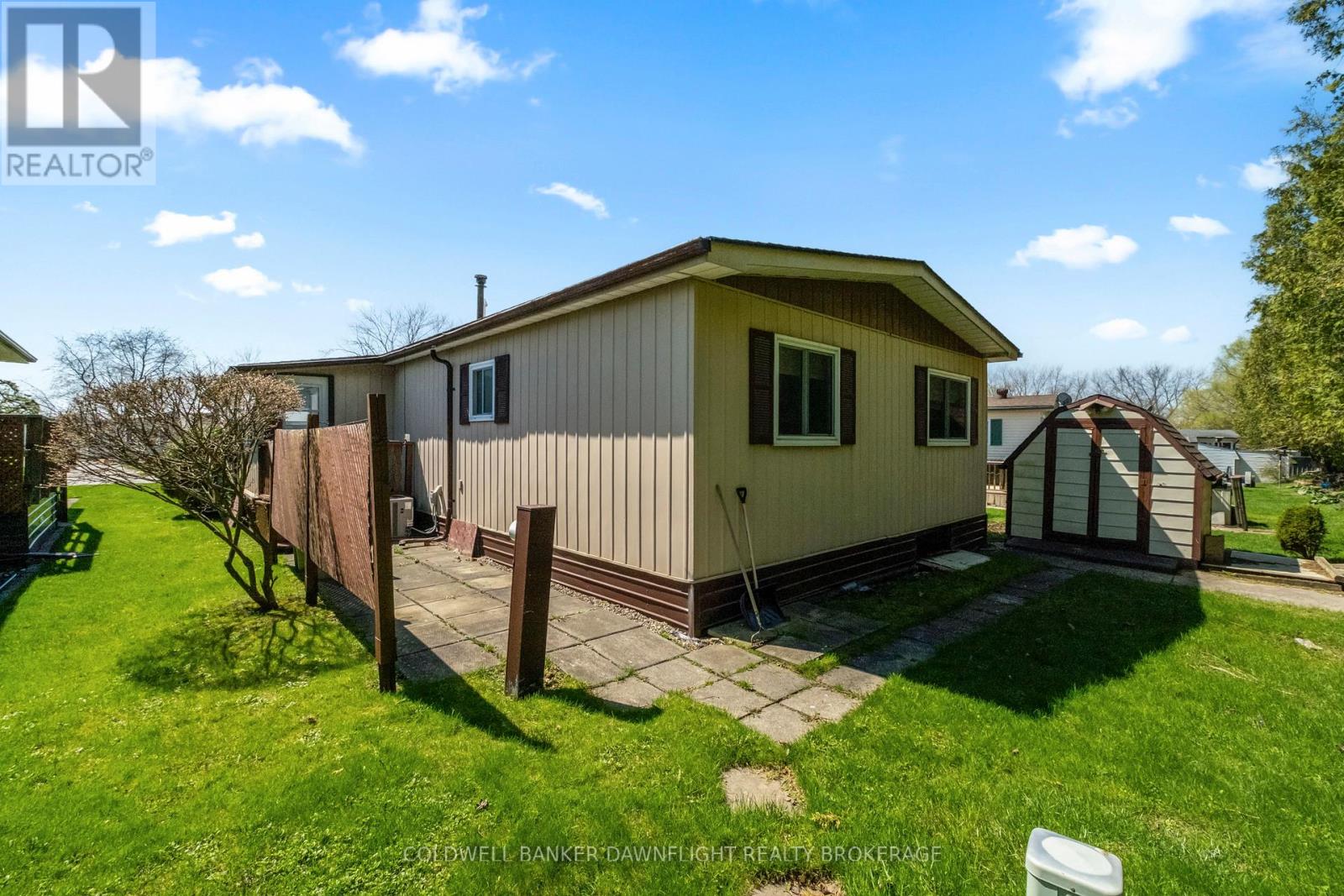 12 Redford Drive, South Huron, Ontario  N0M 1S3 - Photo 29 - X12602736