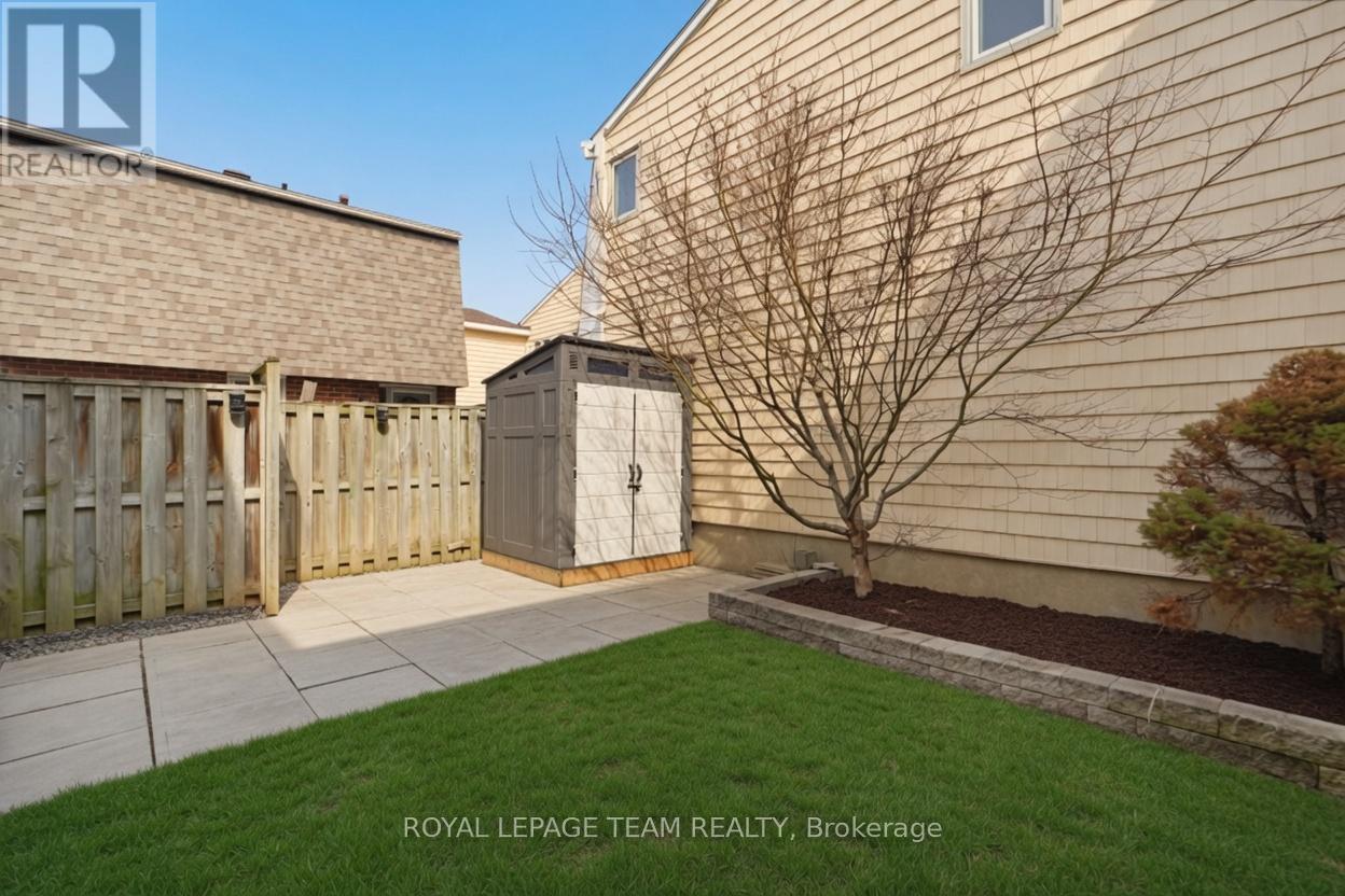 221 Petrie Lane, Ottawa, Ontario  K2K 1Z5 - Photo 35 - X12943808