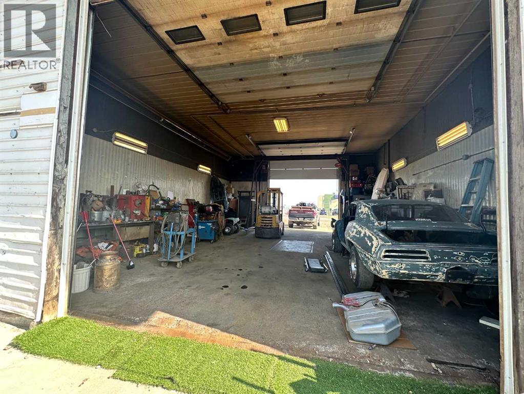 6002 60 Avenue, Taber, Alberta  T1G 2C1 - Photo 10 - A2230951