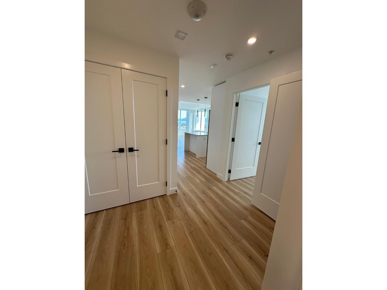 1408 8551 201 Street, Langley, British Columbia  V2Y 3Y5 - Photo 12 - R3113365