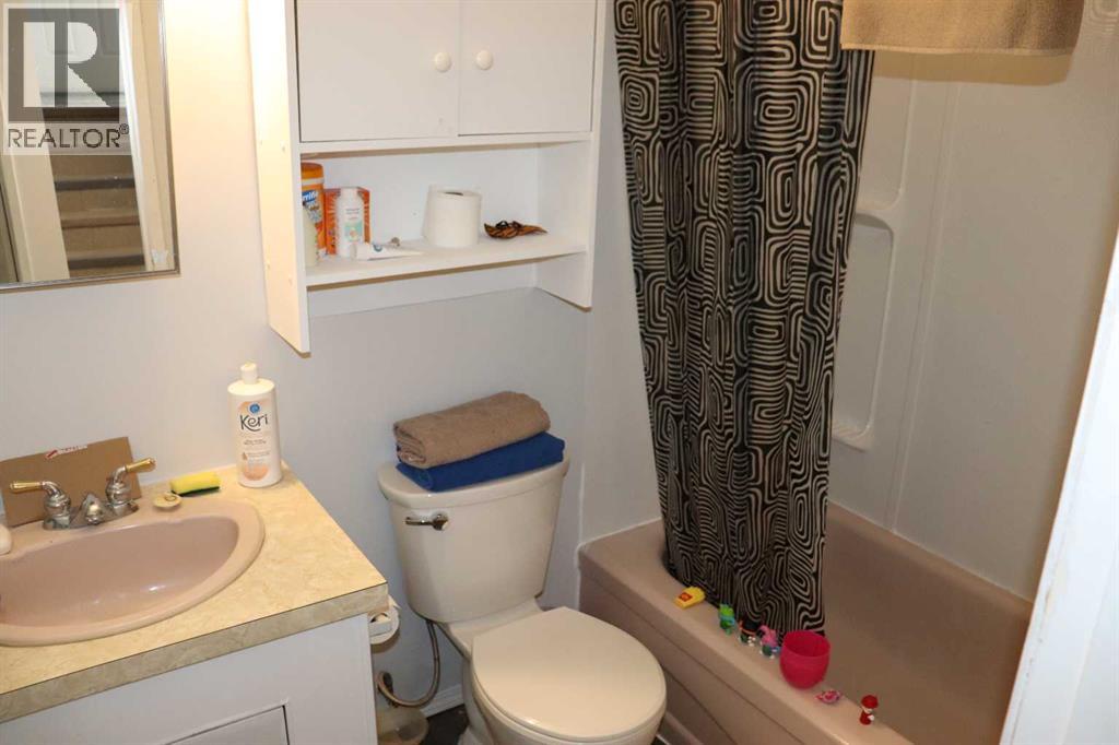 5115-5117-5119-5121 5 Avenue, Edson, Alberta  T7E 1V5 - Photo 25 - A2264110