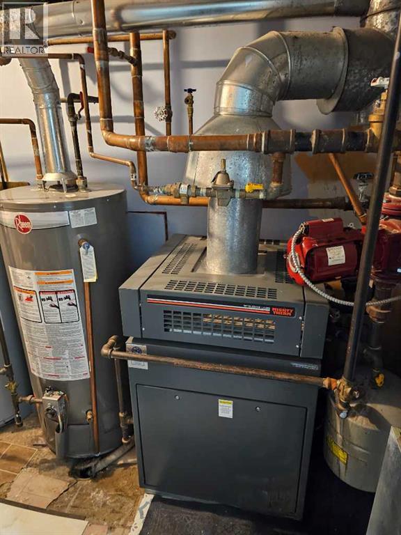 5115-5117-5119-5121 5 Avenue, Edson, Alberta  T7E 1V5 - Photo 36 - A2264110