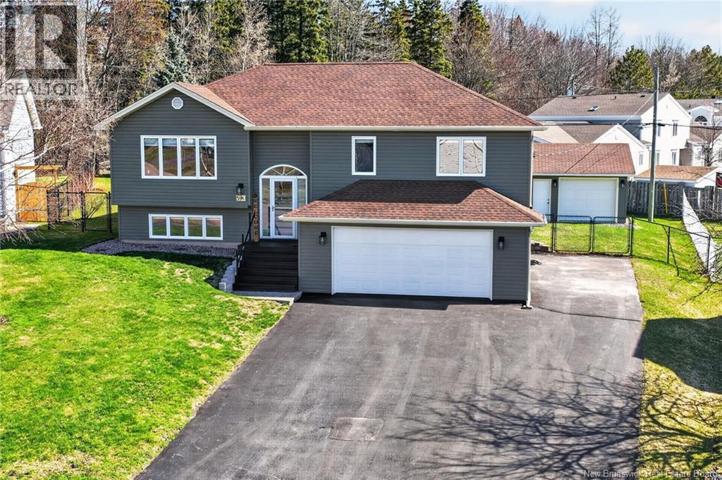 59 Old Oak, Moncton, New Brunswick  E1A 6W2 - Photo 5 - NB137770