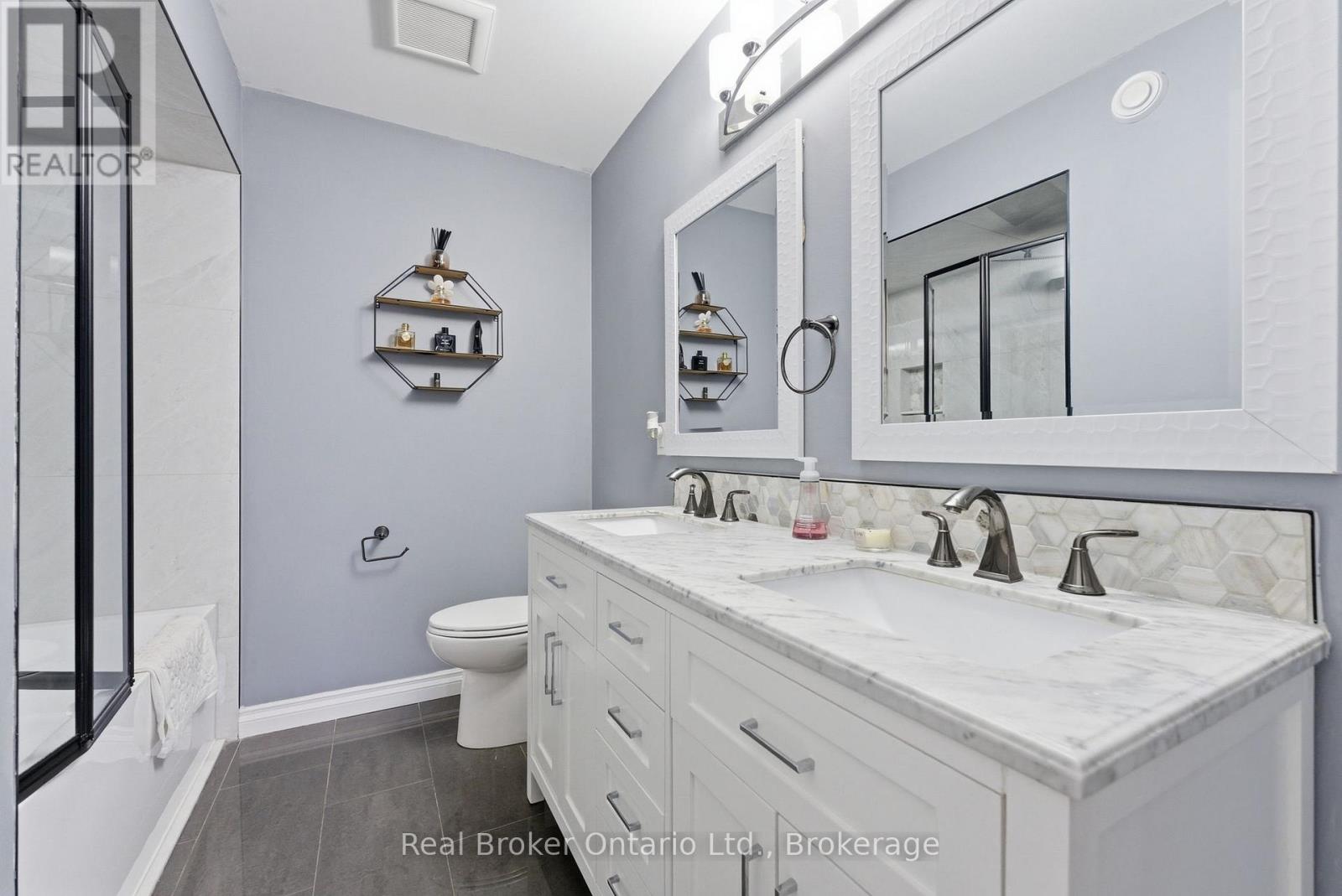 635 Amelia Crescent, Burlington, Ontario  L7L 6E6 - Photo 22 - W13034076