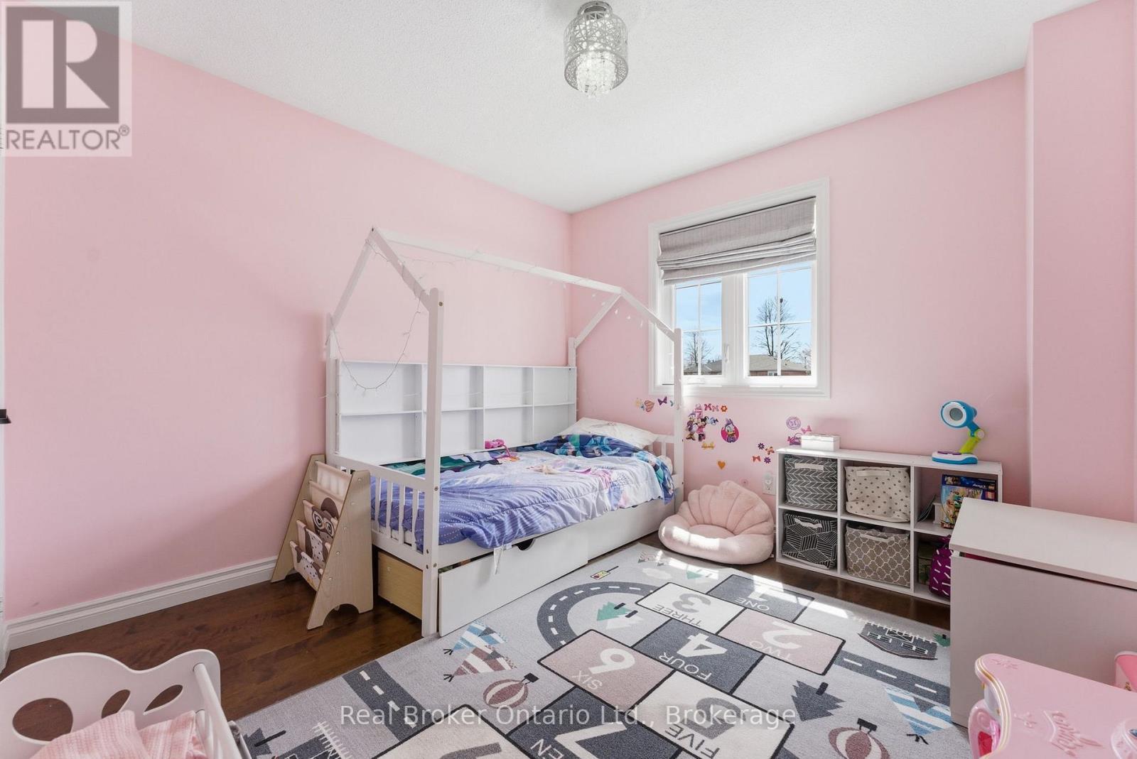 635 Amelia Crescent, Burlington, Ontario  L7L 6E6 - Photo 23 - W13034076