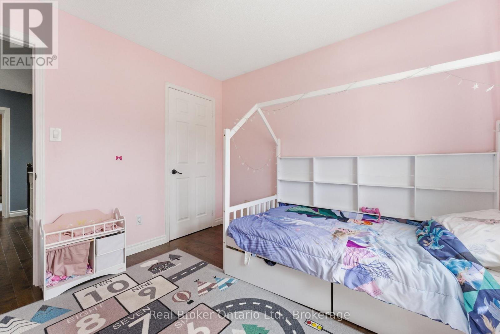 635 Amelia Crescent, Burlington, Ontario  L7L 6E6 - Photo 24 - W13034076