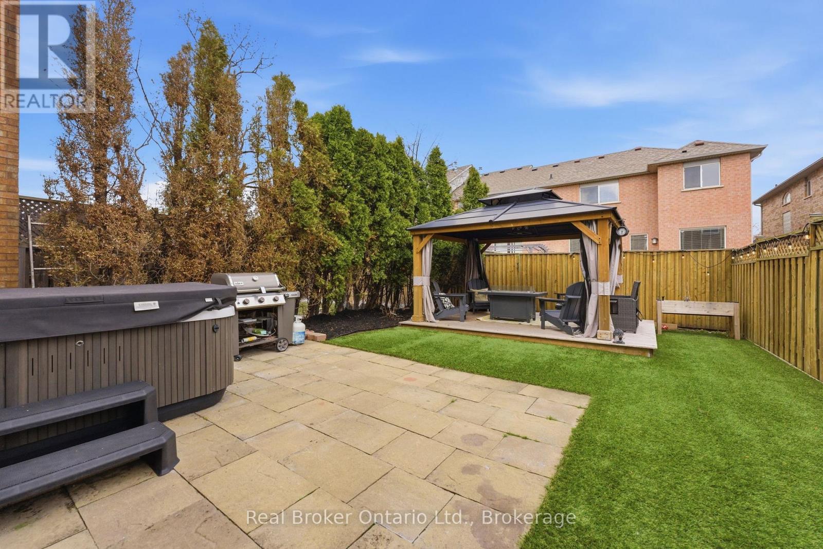 635 Amelia Crescent, Burlington, Ontario  L7L 6E6 - Photo 33 - W13034076