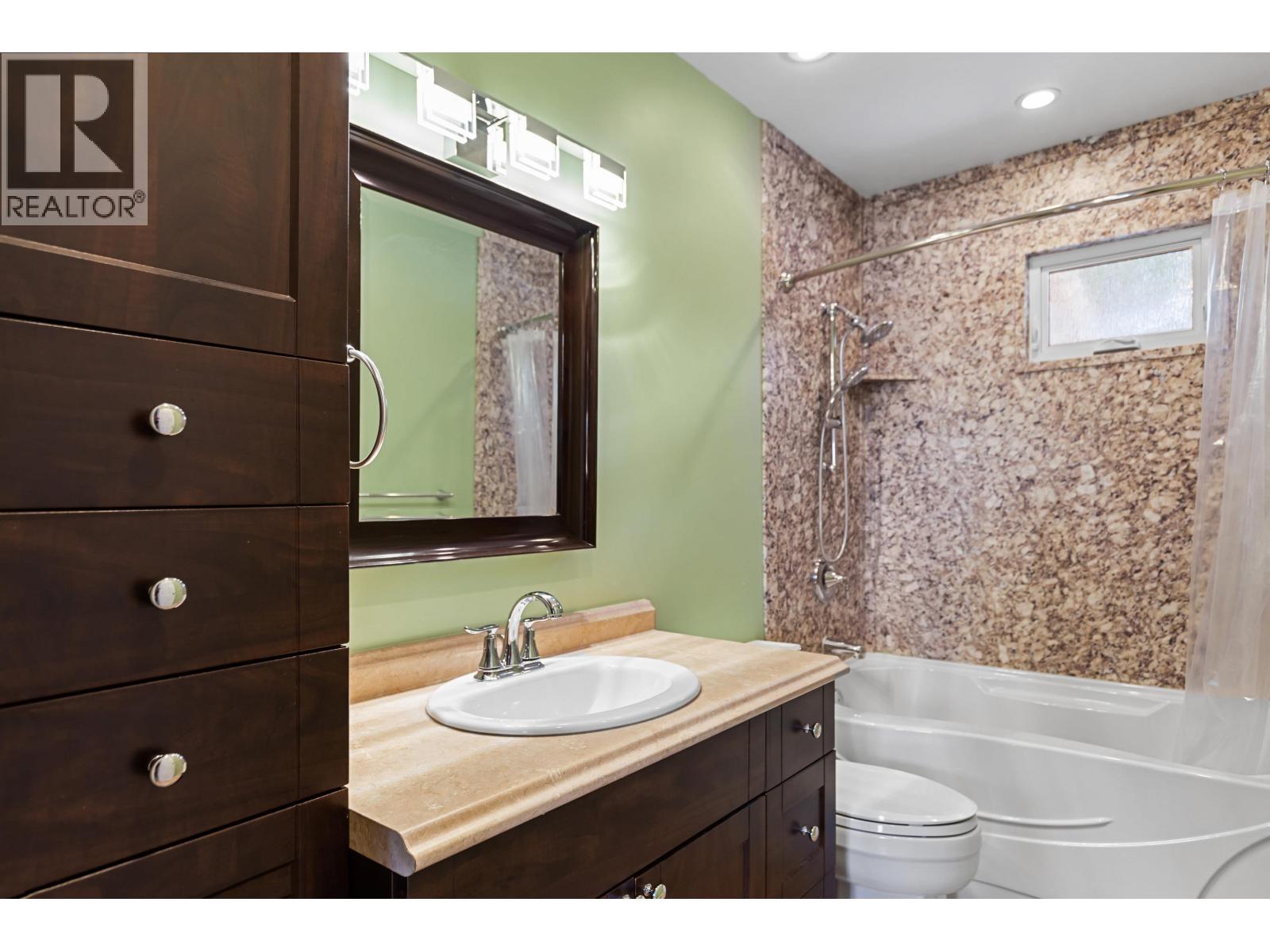 7837 Piedmont Crescent, Prince George, British Columbia  V2K 3K8 - Photo 13 - R3115028