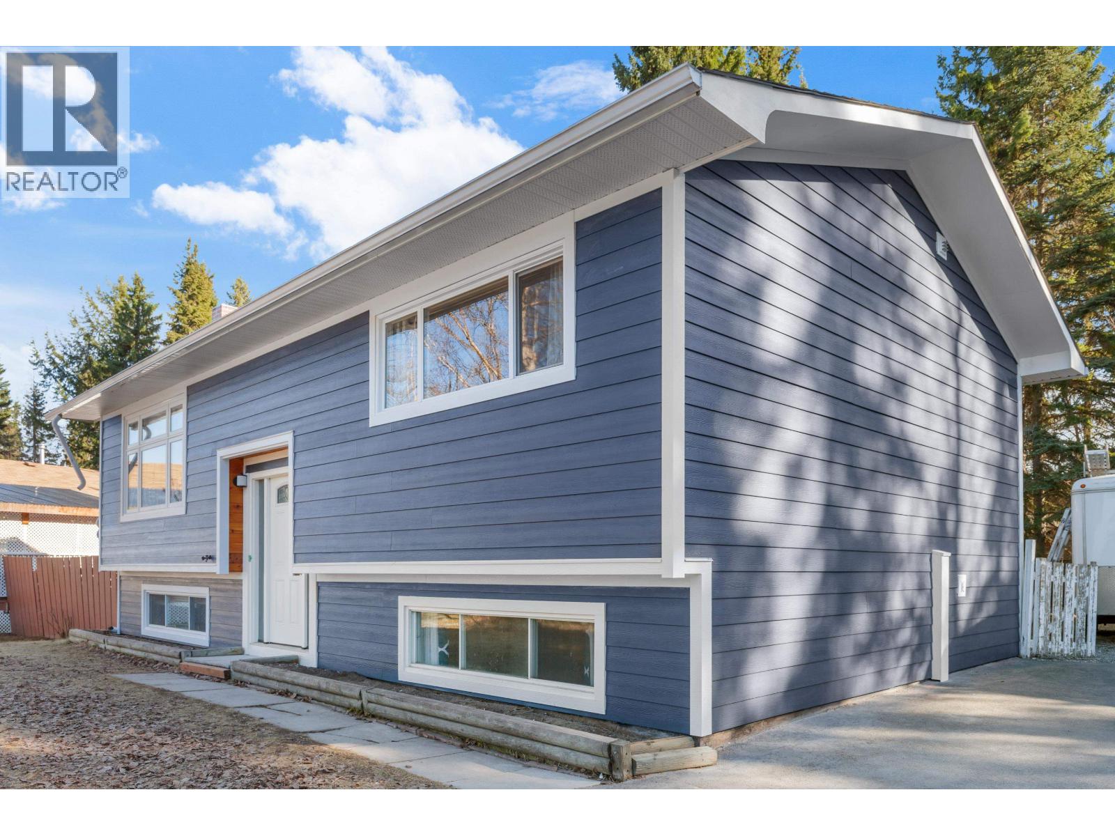 7837 Piedmont Crescent, Prince George, British Columbia  V2K 3K8 - Photo 2 - R3115028