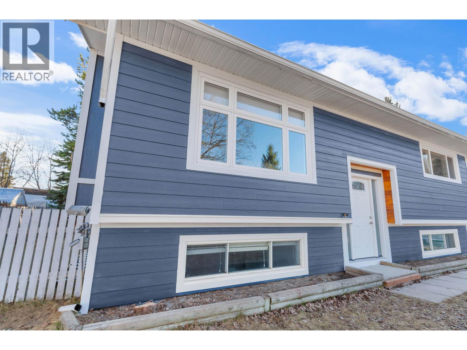 7837 Piedmont Crescent, Prince George, British Columbia  V2K 3K8 - Photo 3 - R3115028