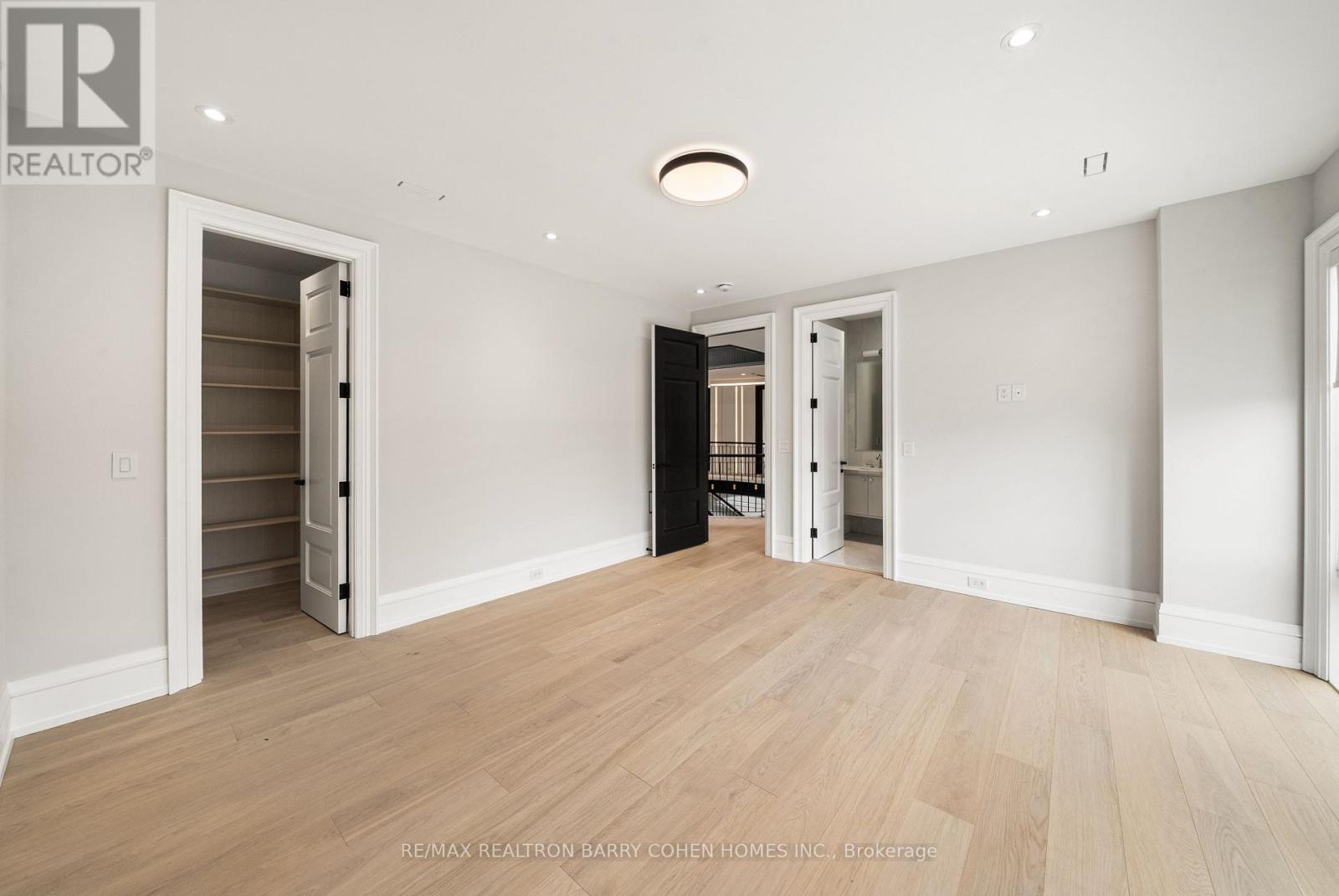 192 Lord Seaton Road, Toronto, Ontario  M2P 1K9 - Photo 30 - C12947518