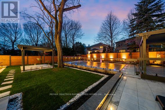 192 Lord Seaton Road, Toronto, Ontario  M2P 1K9 - Photo 49 - C12947518