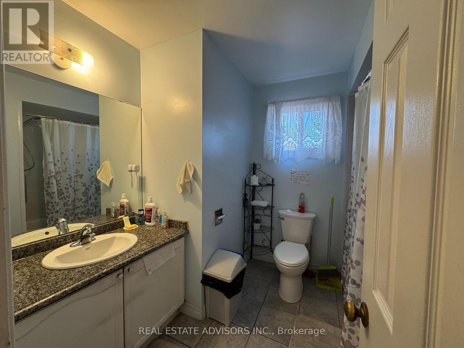 103 Belmont Crescent, Vaughan, Ontario  L6A 1L7 - Photo 5 - N13006480