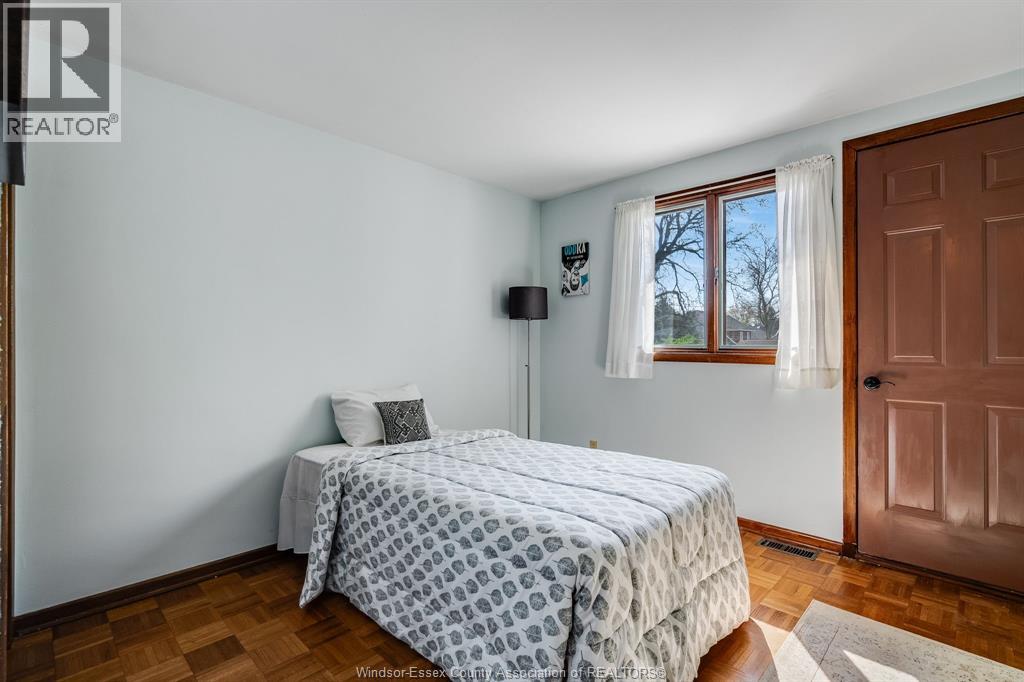 3770 Huntington, Windsor, Ontario  N9E 3W8 - Photo 28 - 26008954