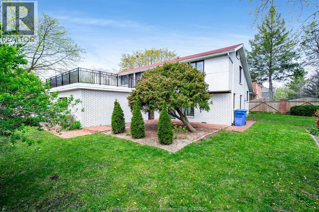 3770 Huntington, Windsor, Ontario  N9E 3W8 - Photo 46 - 26008954