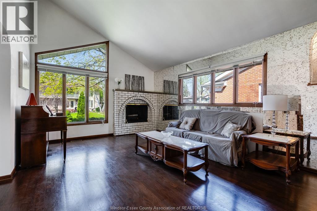 3770 Huntington, Windsor, Ontario  N9E 3W8 - Photo 5 - 26008954