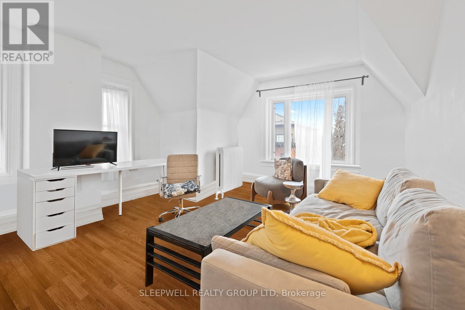 84 Fourth Avenue, Ottawa, Ontario  K1S 2L2 - Photo 18 - X12937508