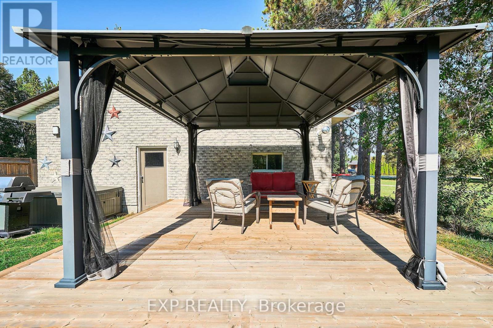 9 Hilda Avenue, Uxbridge, Ontario  L9P 1R2 - Photo 11 - N13034068