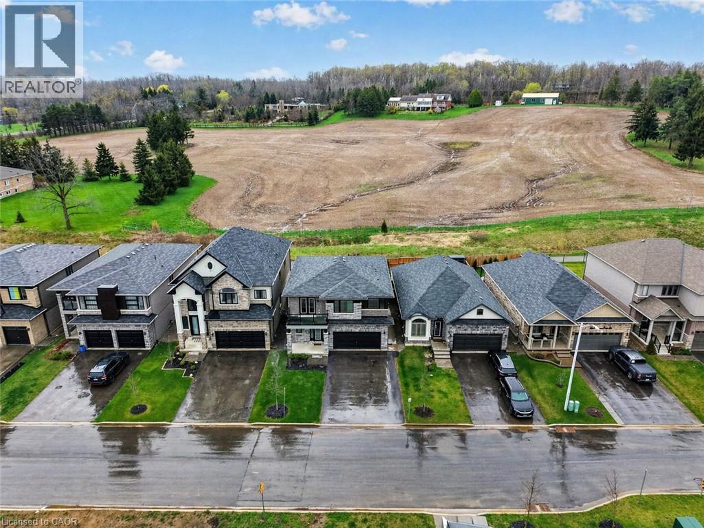 3980 Highland Park Drive, Beamsville, Ontario  L3J 0T1 - Photo 2 - 40819864