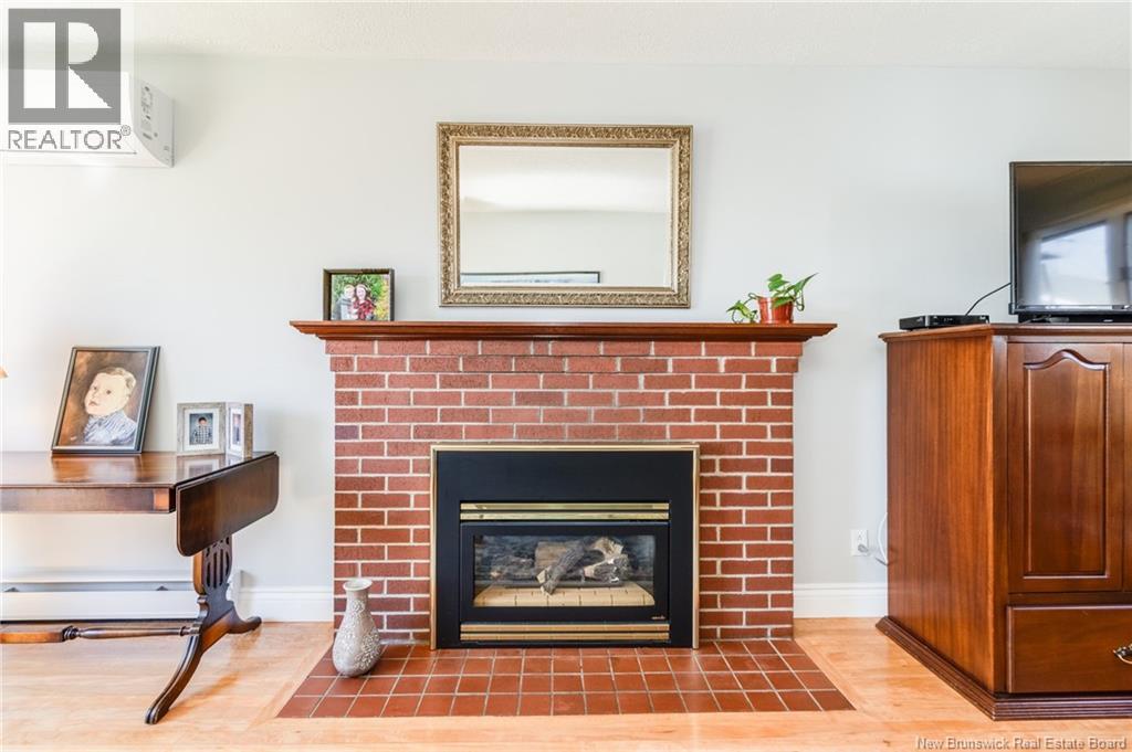 112 Bloor Street, Fredericton, New Brunswick  E3A 2K4 - Photo 4 - NB137720
