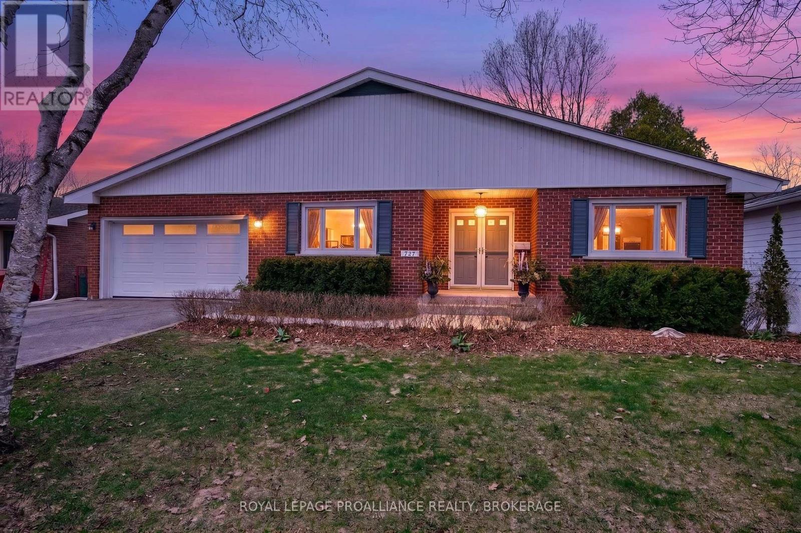 727 Aylmer Crescent, Kingston, Ontario  K7M 6E5 - Photo 1 - X13034058