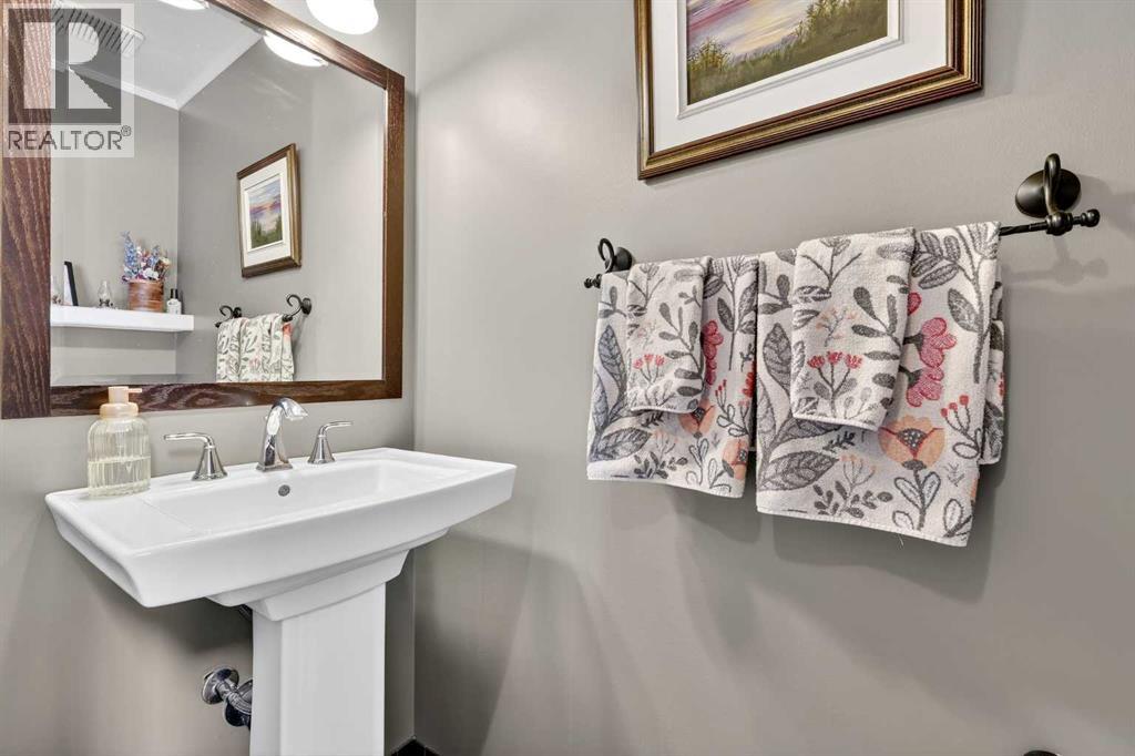 280 Mt Selkirk Close Se, Calgary, Alberta  T2Z 2P7 - Photo 21 - A2300401