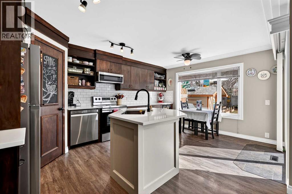 280 Mt Selkirk Close Se, Calgary, Alberta  T2Z 2P7 - Photo 20 - A2300401