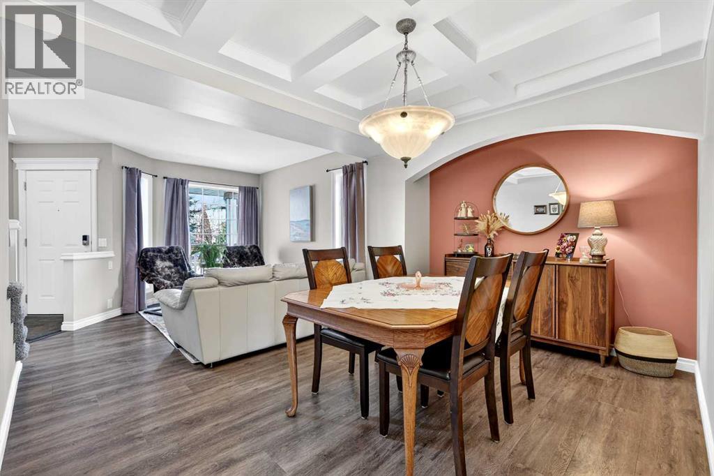 280 Mt Selkirk Close Se, Calgary, Alberta  T2Z 2P7 - Photo 7 - A2300401